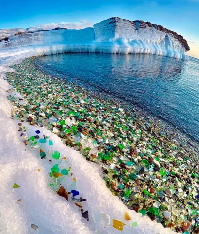Mesk - Rosjanie wyrzucają do wody puste butelki po piwie i wódce, ocean zamienia je w...