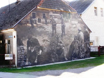 kuriozum5 - Mural na 75 rocznicę Bitwy pod Wizną

#polska #patriotyzm #mural #histori...