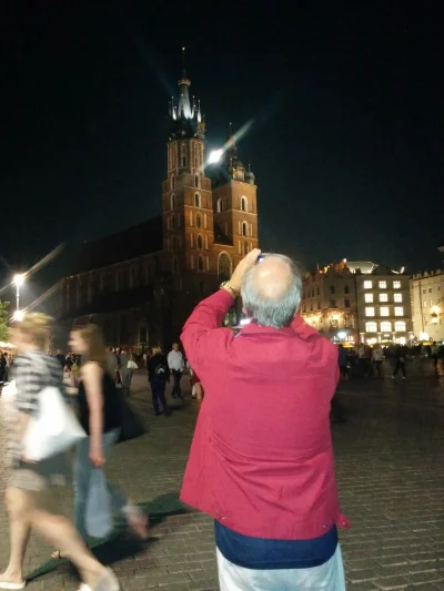 anonim1133 - Na weekend pojechałem do #krakow robić zdjęcia starym Niemcom robiącym z...