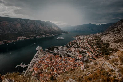 dkornas - Kotor - widok z twierdzy. Niedawno napisaliśmy przewodnik po Zatoce Kotorsk...