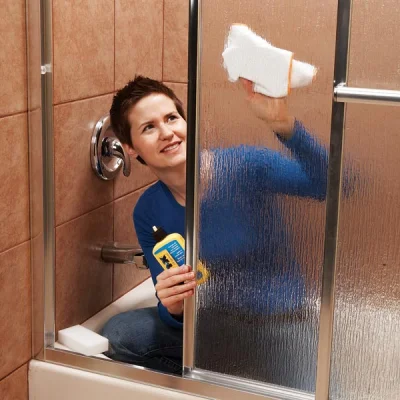 pogop - #rozowepaski - co polecacie do czyszczenia kabiny prysznicowej?

#sprzatani...