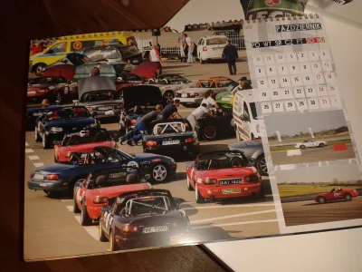 szkkam - A taki prezent sprawiłem sobie na nowy rok, kalendarz z klubu #mx5 #chwalesi...