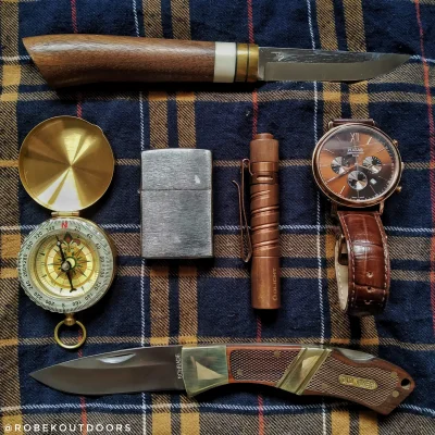 Robekoutdoors - Vintage 
#edc
#knifeboners
#vintage