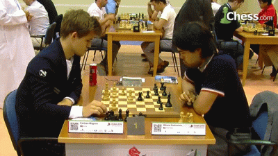 eudialit - Dynamiczny atak w szachach. Wait for it...

#heheszki #szachy #perfectlo...