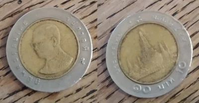 MateuszCurzydlo - Czy wie ktoś co to jest za moneta?
#monety #numizmatyka #pytaniedo...