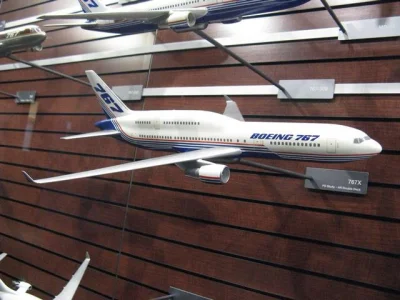 osobliwoscHoryzontuZdarzen - Studium koncepcyjne Boeinga 767.
#aircraftboners