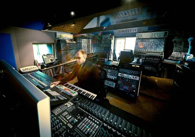 G.....y - Domowe studio The Chemical Brothers. O ja pergole.

#tworzeniemuzyki #produ...