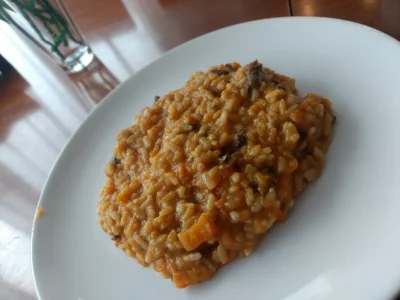 mucher - Risotto z grzybami i dynią. O jezusie, ale to dobre
.
#jedzenie #gotujzwyk...