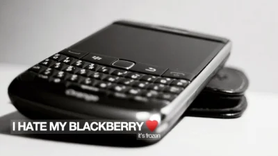 K.....o - Tylko posiadacze #blackberry to zrozumieją. 
Boże w co ja się w----------m...