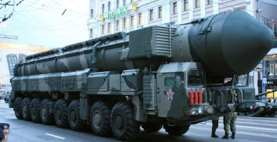 P.....k - @kaktuszostrymikolcami: @Johnarcher: najcięższa ruska rakieta ICBM ma 3m śr...