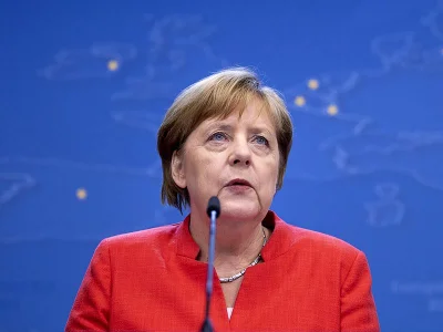 pussyrider - @lakukaracza_: na obrazku jest Merkel?