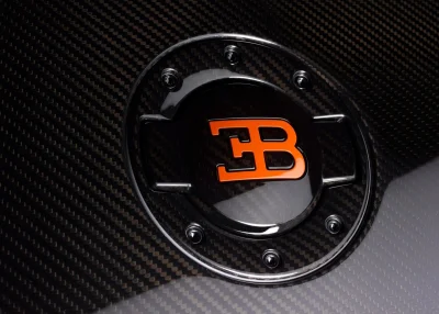 av18 - Logo Bugatti najbardziej jest podobne do #bicoin
Więc może Bugatti zamiast La...