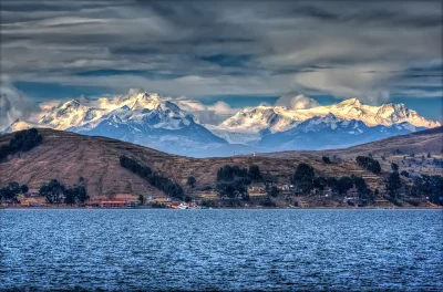 wypok_user - Jezioro Titicaca. Leży wysoko w Andach (3812 m n.p.m.), na pograniczu Bo...