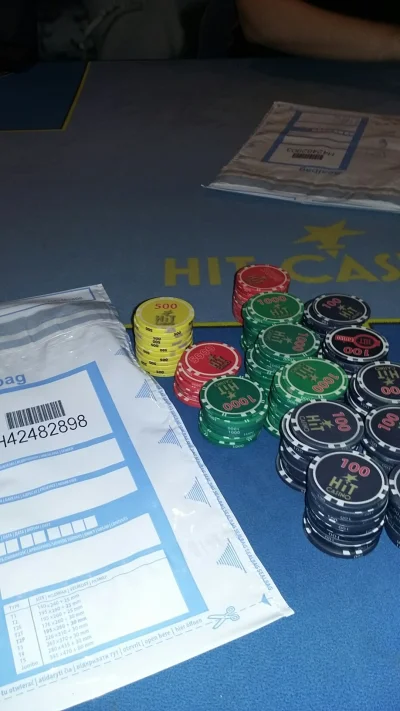 magik-86 - Mirki pakuje 130k zetonow jako second chip lider w day1 final hit Casino p...