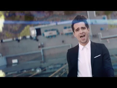 L.....m - I wtedy wjeżdża ona, cała w czerni...
#Muzyka #panicatthedisco 


SPOIL...