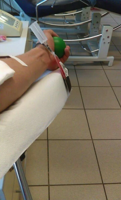 t.....y - Byłem dziś oddać krew pierwszy raz, nie było tak strasznie jak myślałem :D ...