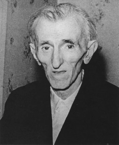 cruc - „Last picture of Nikola Tesla, 1943”