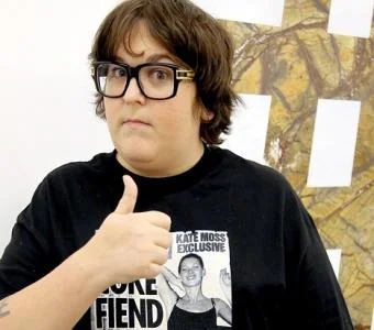 Obserwatorzramienia_ONZ - Andy Milonakis - raper, scenarzysta, komik. Wiek? 39 lat - ...