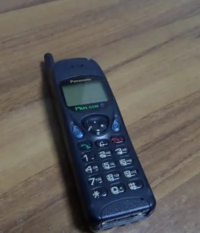 karmajkel-nowak - #gimbynieznajo #technologia #telefony #nostalgia #wspomnienia
Pami...