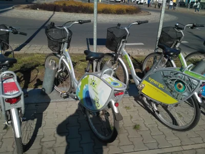 sylwke3100 - Rowery z trzech miast na stacji na Szopienicach. Jak jeszcze wystartuje ...