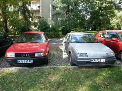 TypowyPolskiFaszysta - 1. Audi 80 B3 1.8
2. Renault 19 chamade phase I 1.8 (taty)
3...