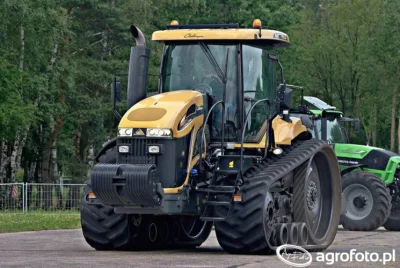 H.....a - Challenger MT765D
#traktorboners #maszynanadzis