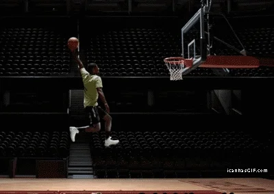 dziadzior - #gif #koszykowka #slowmotion #heheszki 

Slow-motion dunk