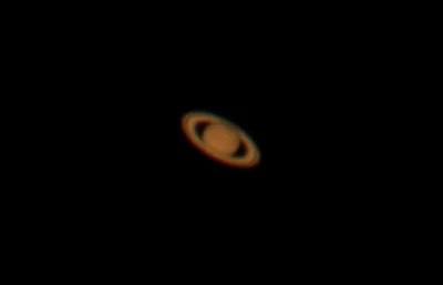 Al_Ganonim - Właśnie przyłożyłem aparat do teleskopu. 

Zrobił się Mars i Saturn :)...