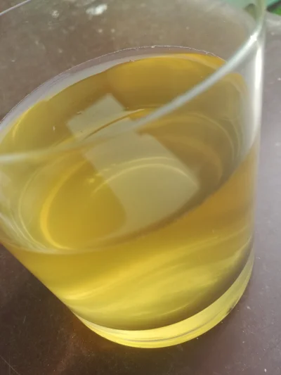 qwertty321 - Piję sb hajlander łiski i lipton ice tea green tea do ktorej rzygalem wc...