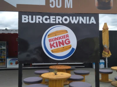 rudechynchy - Leżę i kwicze #rekinbiznesu #marketing #miedzyrzecz #burgerking #bunkie...