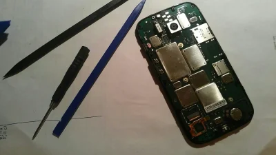 skydancer - Próbuję sam wymienić ekran w Moto E
#telefony