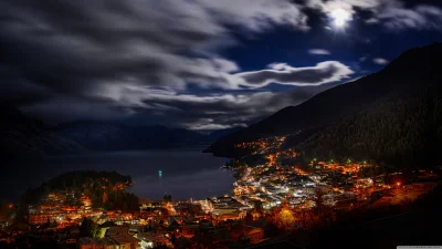 j.....e - #queenstown, #nowazelandia
Miasto leżące na Wyspie Południowej w prowincji...