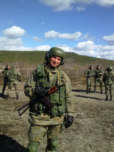 piotr-zbies - Rosyjski czołgista w Kowboju
#militaria #militaryboners #czolgi #rosja