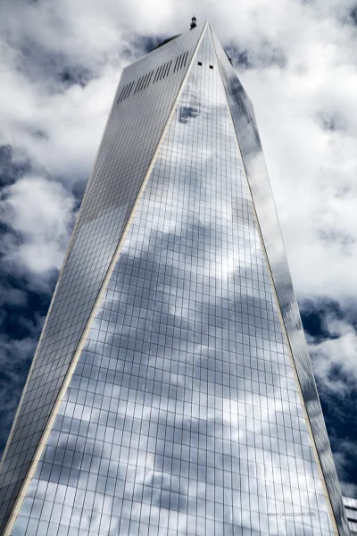 fideriankoons - @DPary: Nowy WTC został tak zaprojektowany, ze przy odpowiedniej pogo...