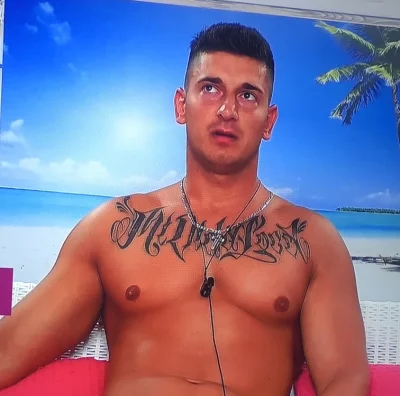 jarecki395 - #loveisland