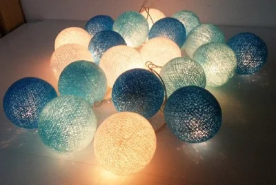 FlamesFromHell - Lepiej kupić lampki cotton balls na baterie czy na prąd? 
#kiciochpy...
