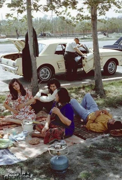 brusilow12 - Teheran przed irańską rewolucją islamską, 1976 rok