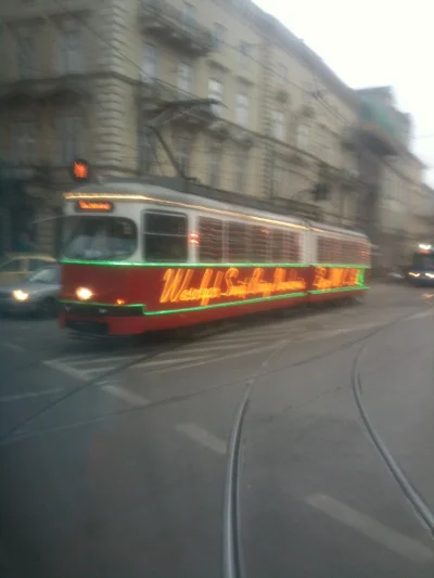 mile5 - Po Krakowie dzis taki jeździ :) 



SPOILER
SPOILER




#wesolychswiat #tramw...