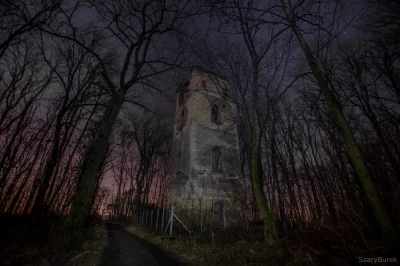 nightmeen - Zapomniana, neogotycka wieża Ischl z 1840 roku w Strzelcach Opolskich. Ta...