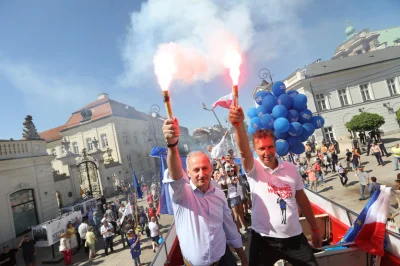 szachermater - tych dwóch bohaterów podniosło nazistowskie race aby pokazać Światu ja...