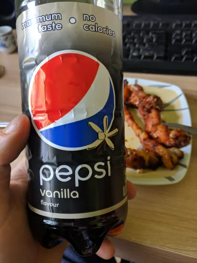 kalabanga - Piliście Pepsi waniliową? Niezła jest #!$%@?, zupełne przeciwieństwo tego...
