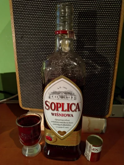 ArcyPrzegryw - Wasza wina! Uwielbiam ten kawałek.
#nalewka #alkohol #gownowpis #prze...