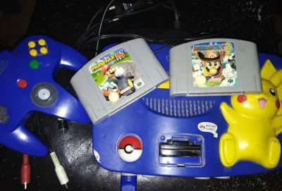 thev - Halko! Sprzedam Nintendo 64 Pikachu Version z Mario Kart 64 i Mario Party 2 ja...