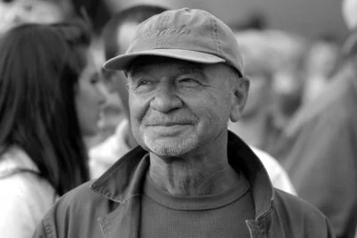 DeleteKonto - Niech żyje Ryszard Kotys. Aktor ma 87 lat.
#kiepscy #swiatwedlugkiepsk...