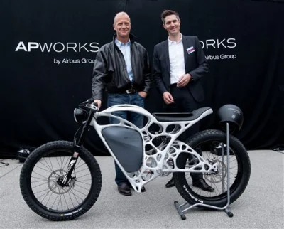 FX_Zus - Elektryczny motocykl Airbus-a z ramą wykonaną w technologii druku 3D.
Waga ...