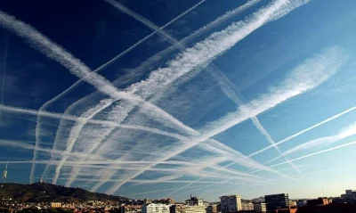 1z10 - #teoriespiskowe #chemtrails #wyjasnienie #pytanie #nauka #nwo
Dobra wyjaśnijm...