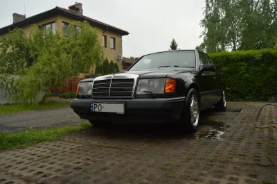 Warwick - Taniec deszczu zakończony.

#pokazauto #mercedes #e300 #motoryzacja