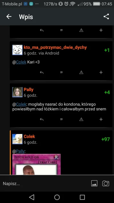 K.....a - I tak w mojej opinii ten Pan po środku wygrywa...