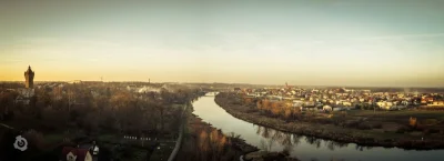defoxe - >zdjęcie panoramiczne z drona
@Mesk: poniżej jest przykładowo zdjęcie panor...