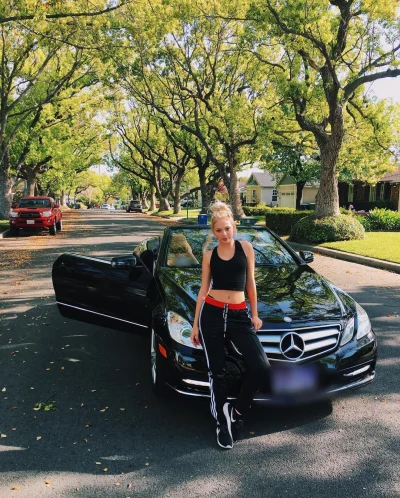 S.....f - jordynjones: thanks mom and daddyyyy! having my friends drive me around cau...